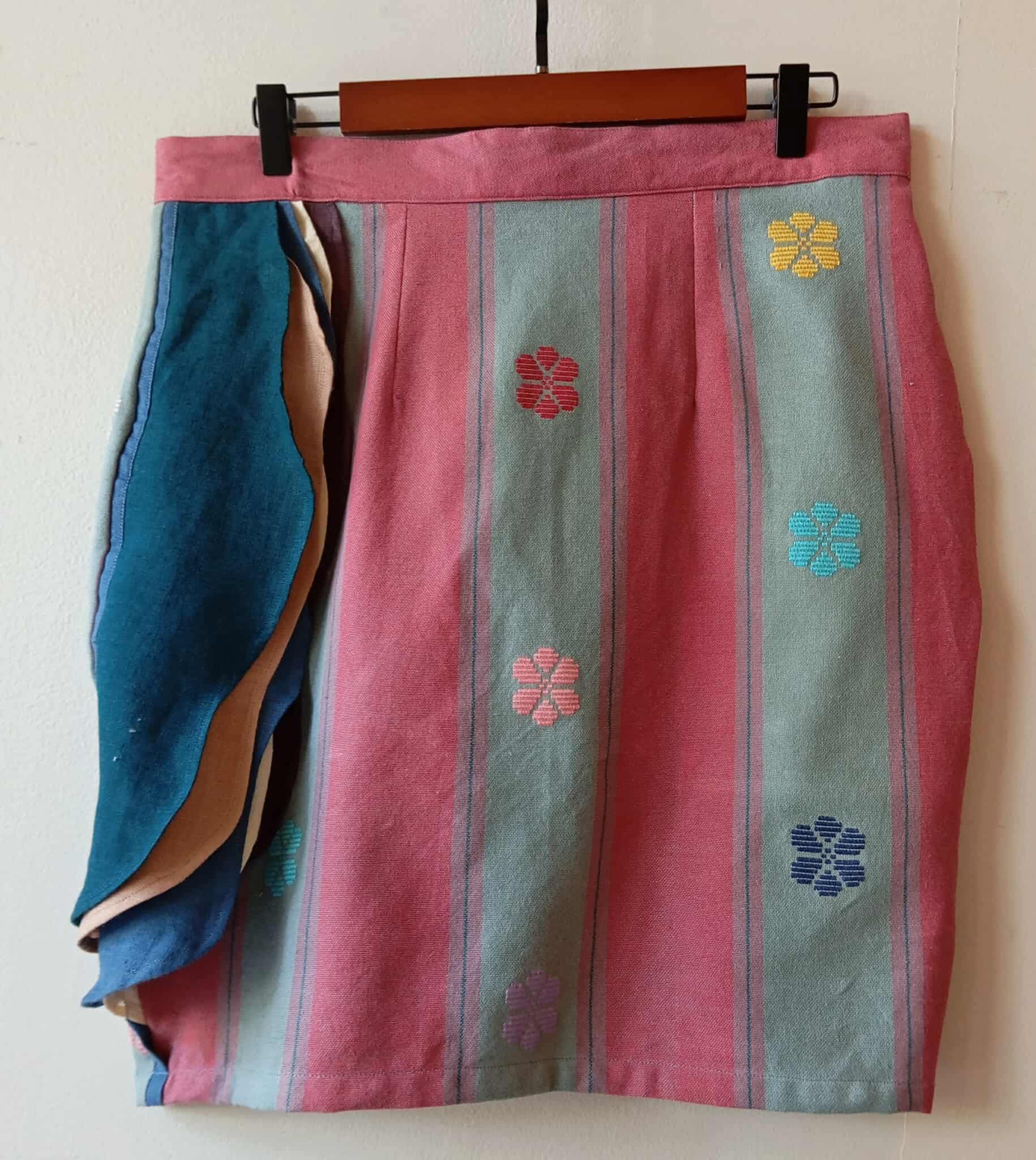 PENCIL SKIRT: LETICIA FULL W/ FRILLS*