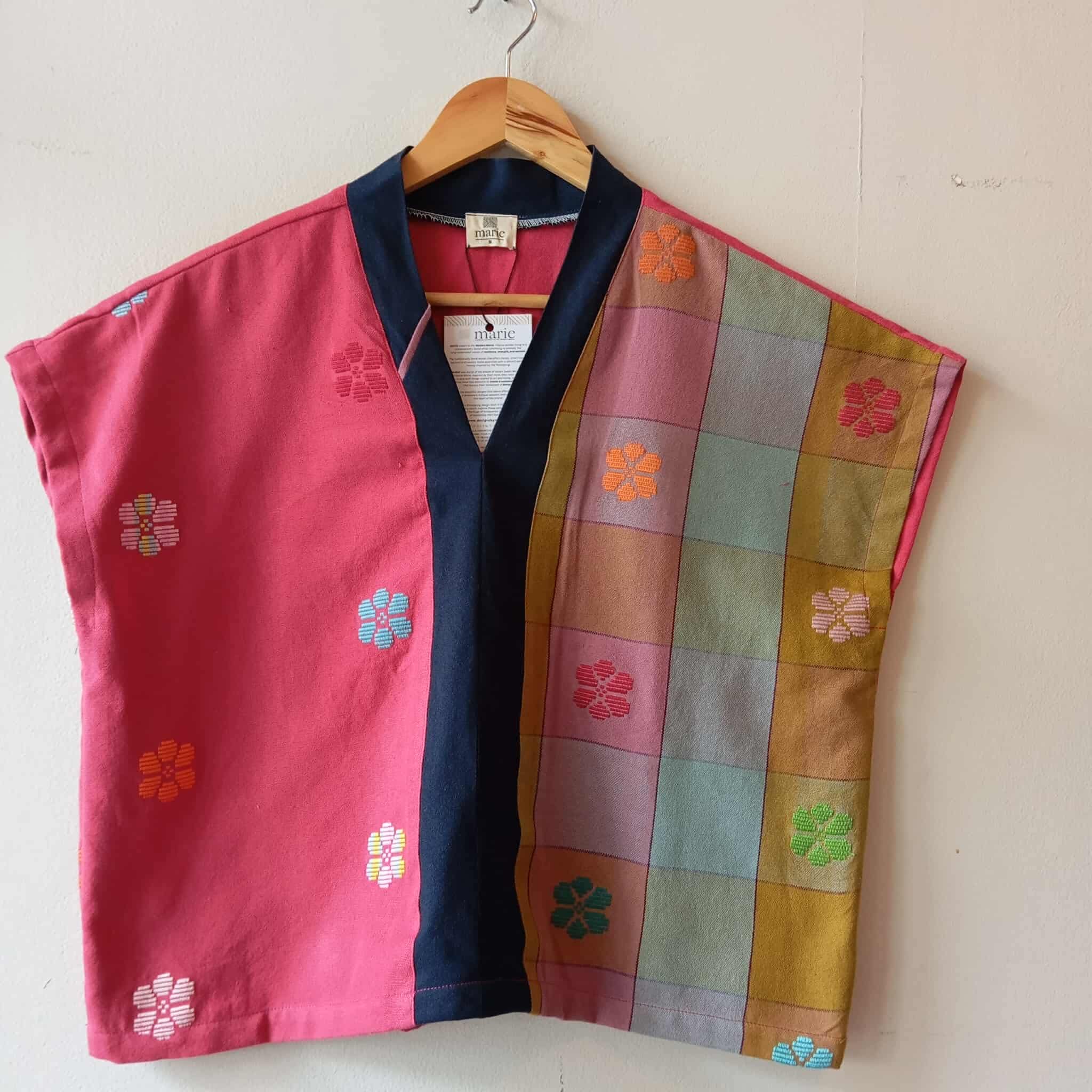 TINGADLAW: MIX RED FLOWERS / CASSANDRA W/ NAVY BLUE BIAS