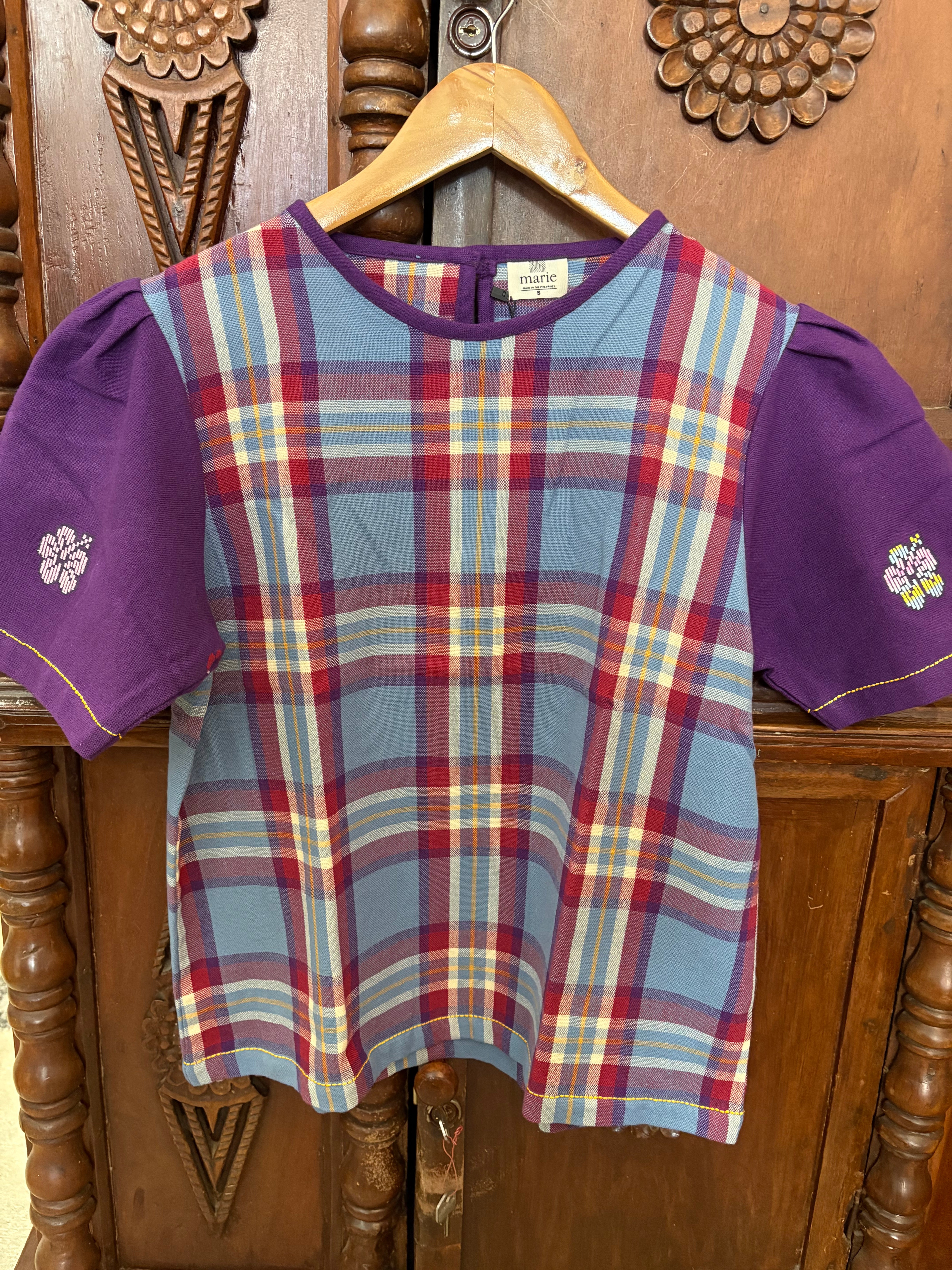 CLASSIC V1: Evelyn full w/ purple flowers gumamela sleeves