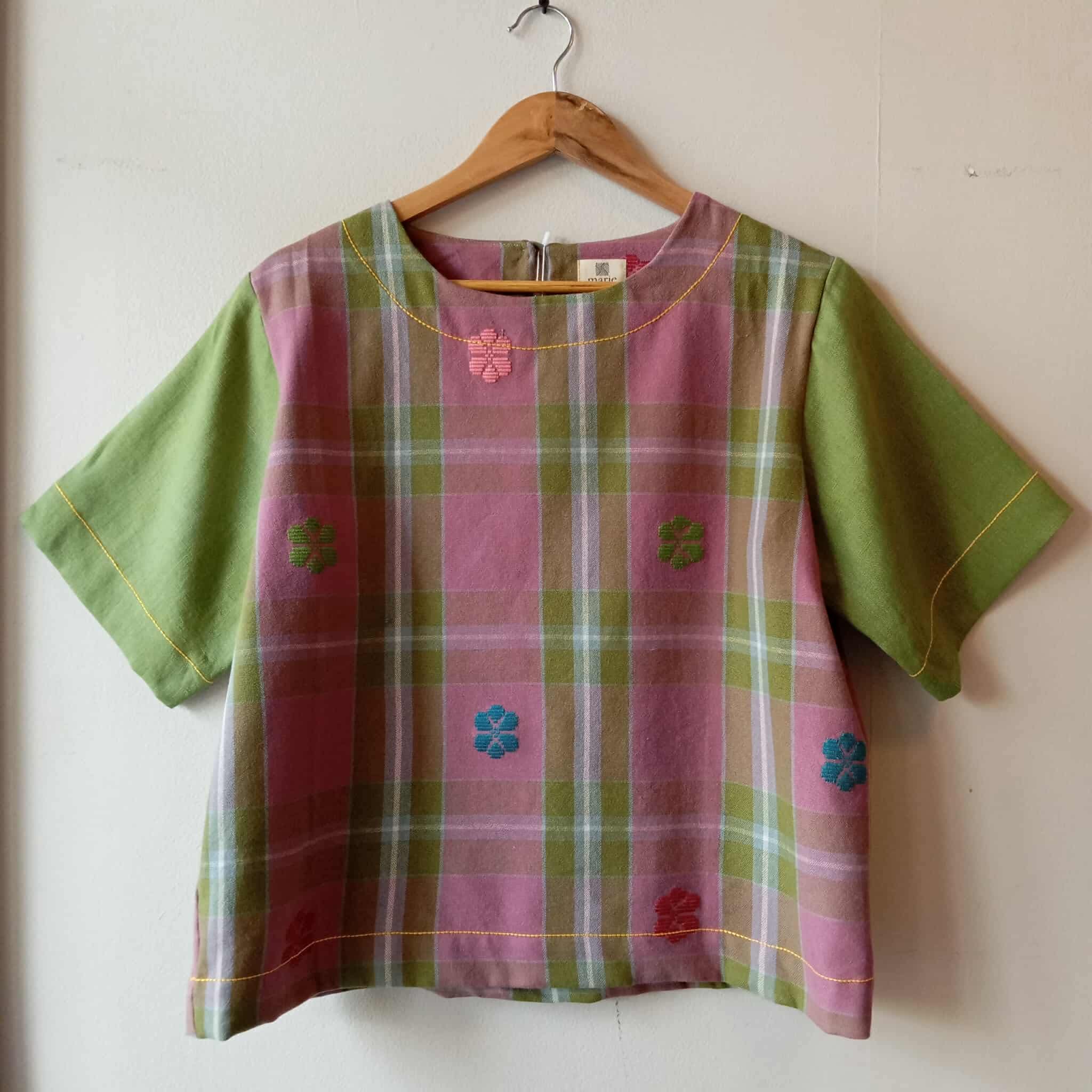 CLASSIC V2: PAULA W/ HERBAL GREEN LINEN SLEEVES