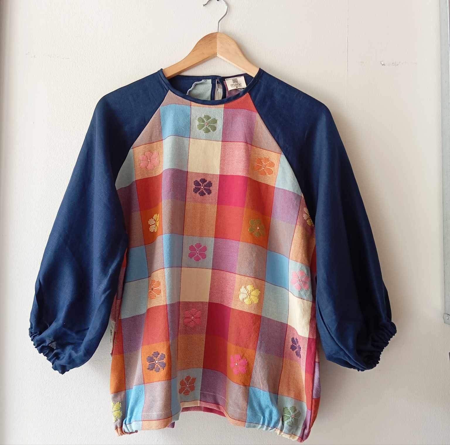 KATAWHAY: CHARINA W/ CRYSTALS / NAVY BLUE LINEN SLEEVES