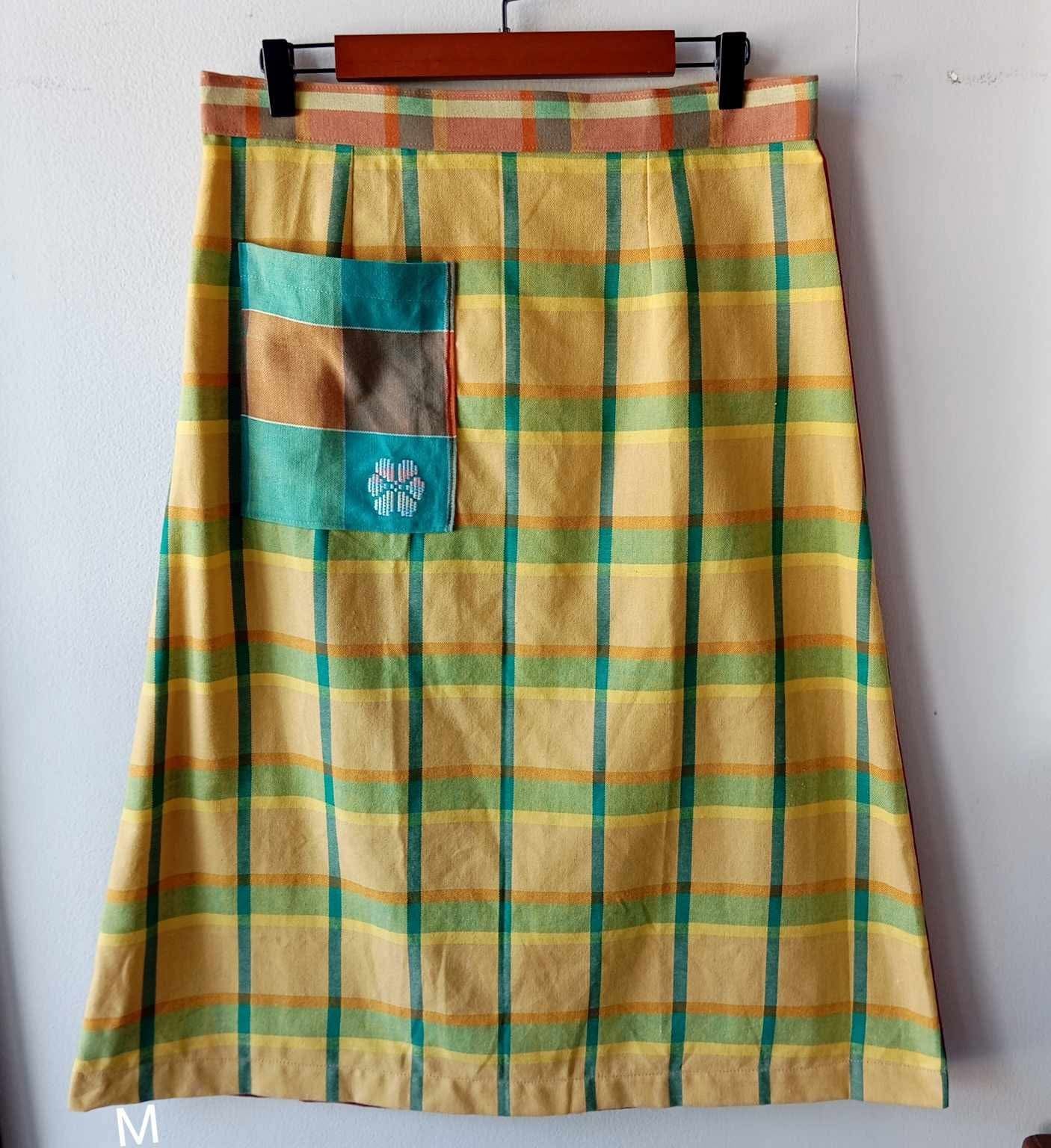 SKIRT MIDI: LINDA W/ GLENDA POCKET ( BURGUNDY BACK)*