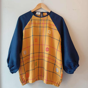 KATAWHAY: ISADORA W/ NAVY BLUE LINEN SLEEVES