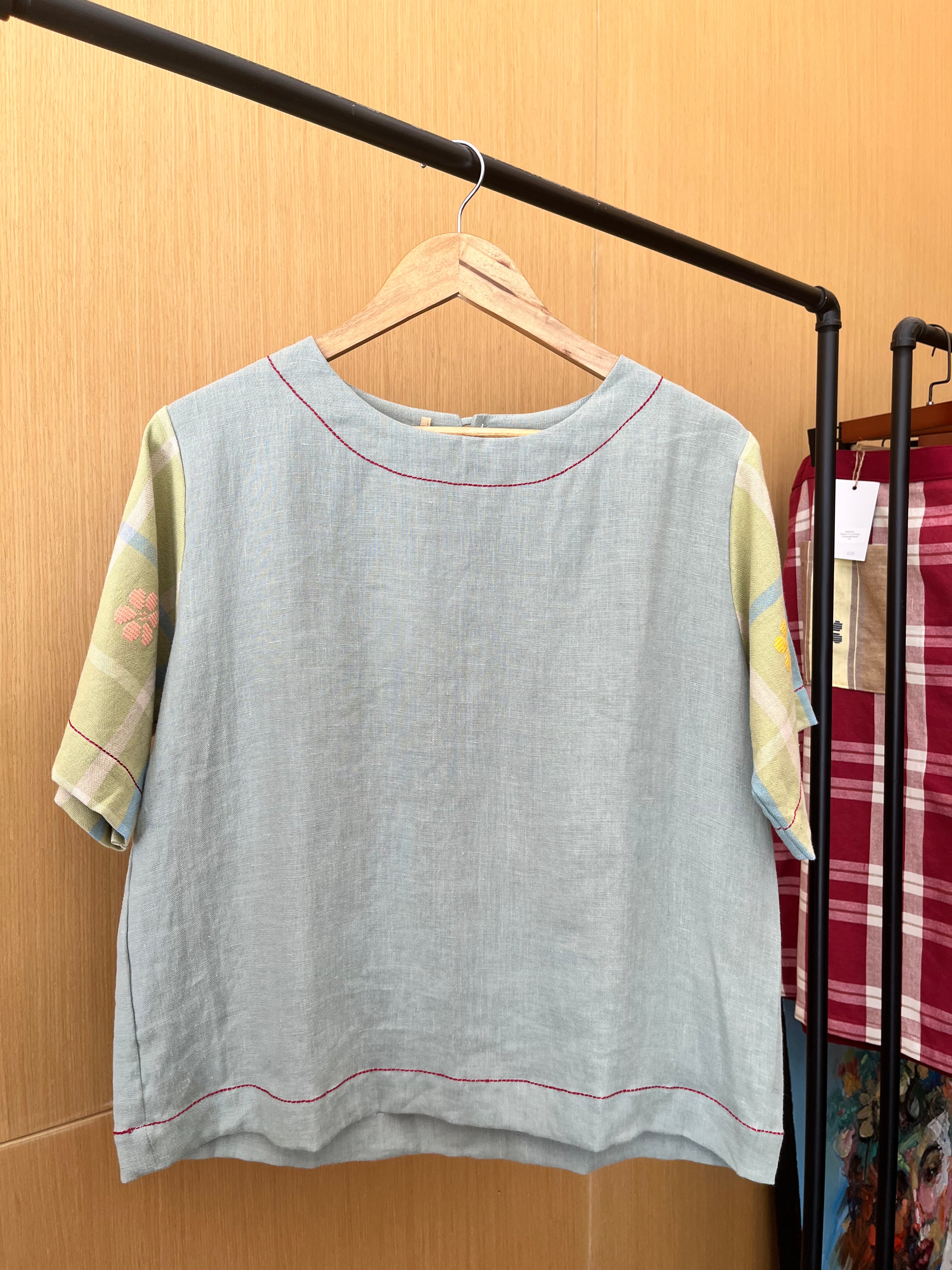 CLASSIC V2: Green linen full w/ serina flowers sleeves