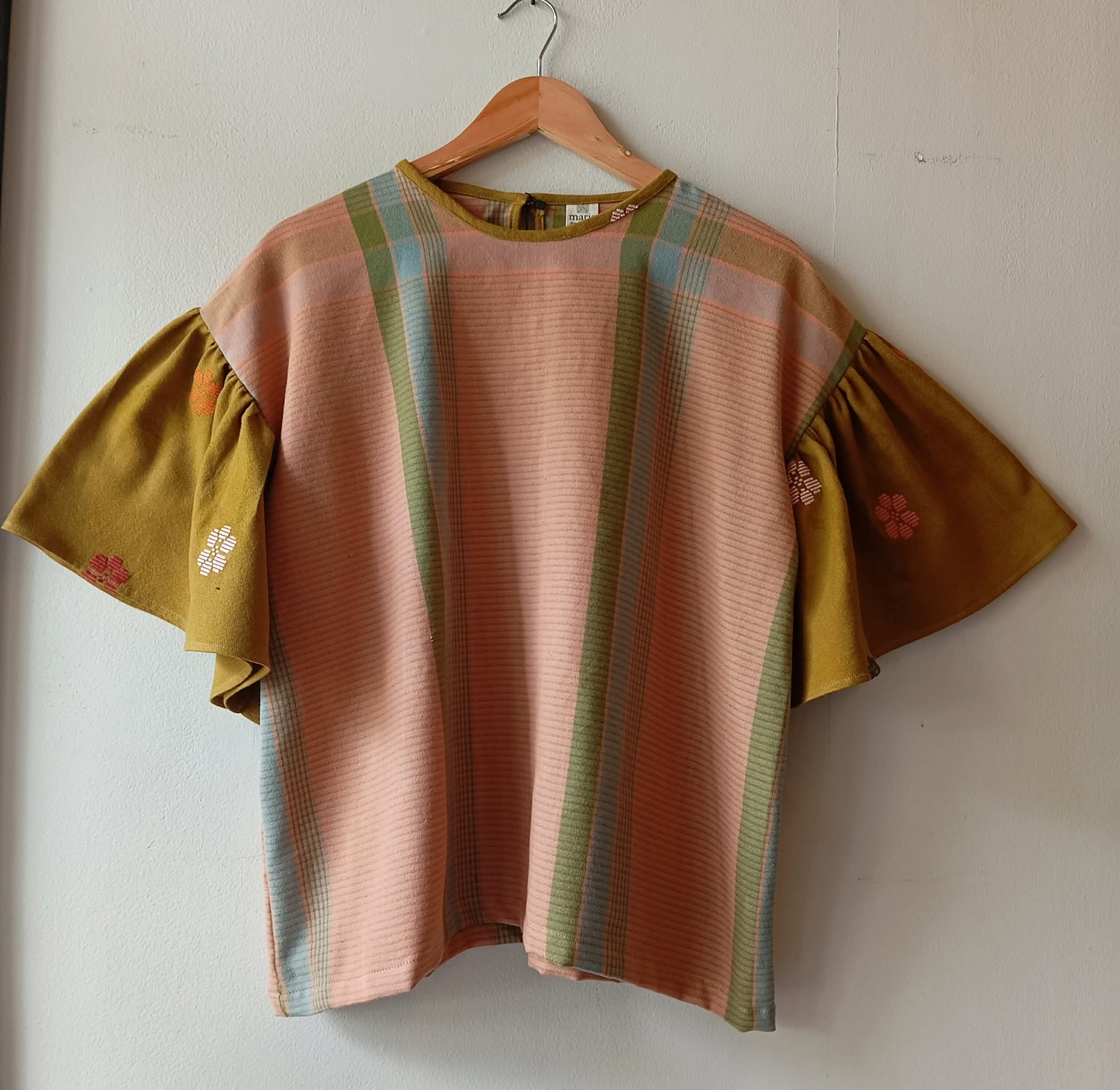 CORAZON: VERONICA W/ NEW OLIVE FLOWERS SLEEVES