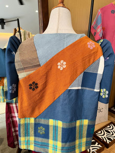 BOLERO: Retaso  XL - D17 w/ blue flowers sleeves