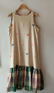 BESTIDA COLLECTION: REED YELLOW FLOWERS SLEEVELESS  W/ AMANDA SKIRT