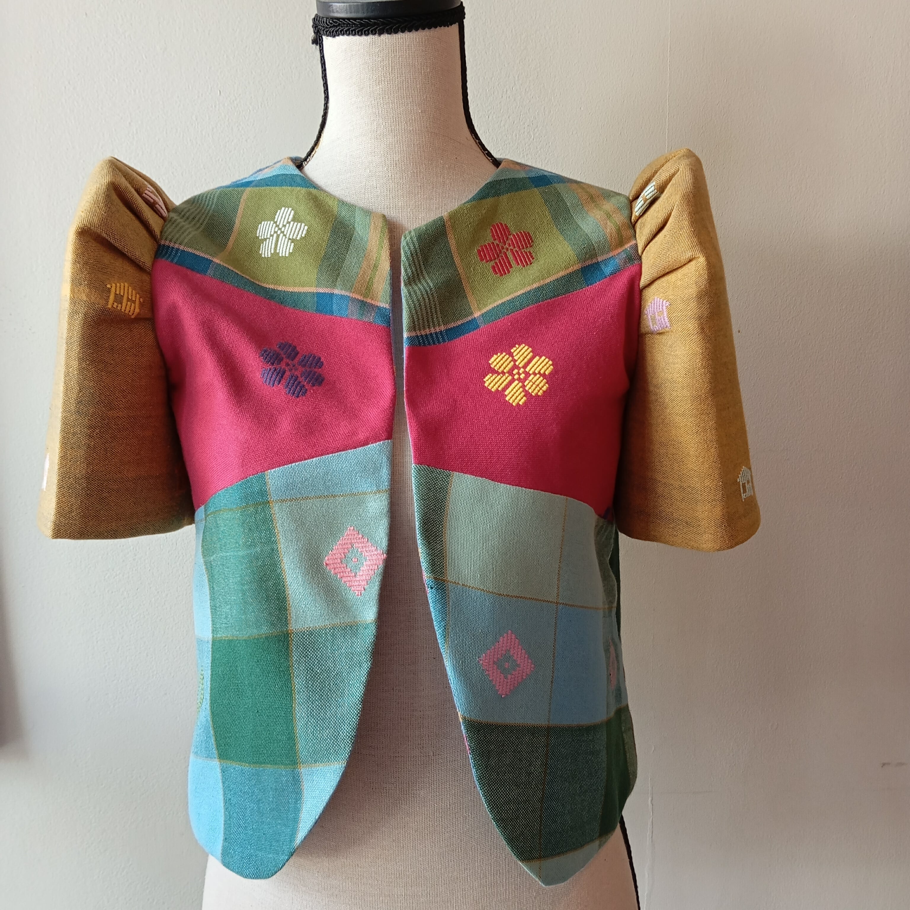 BOLERO: RETASO S27 W/ MUSTARD BAHAY KUBO SLEEVES