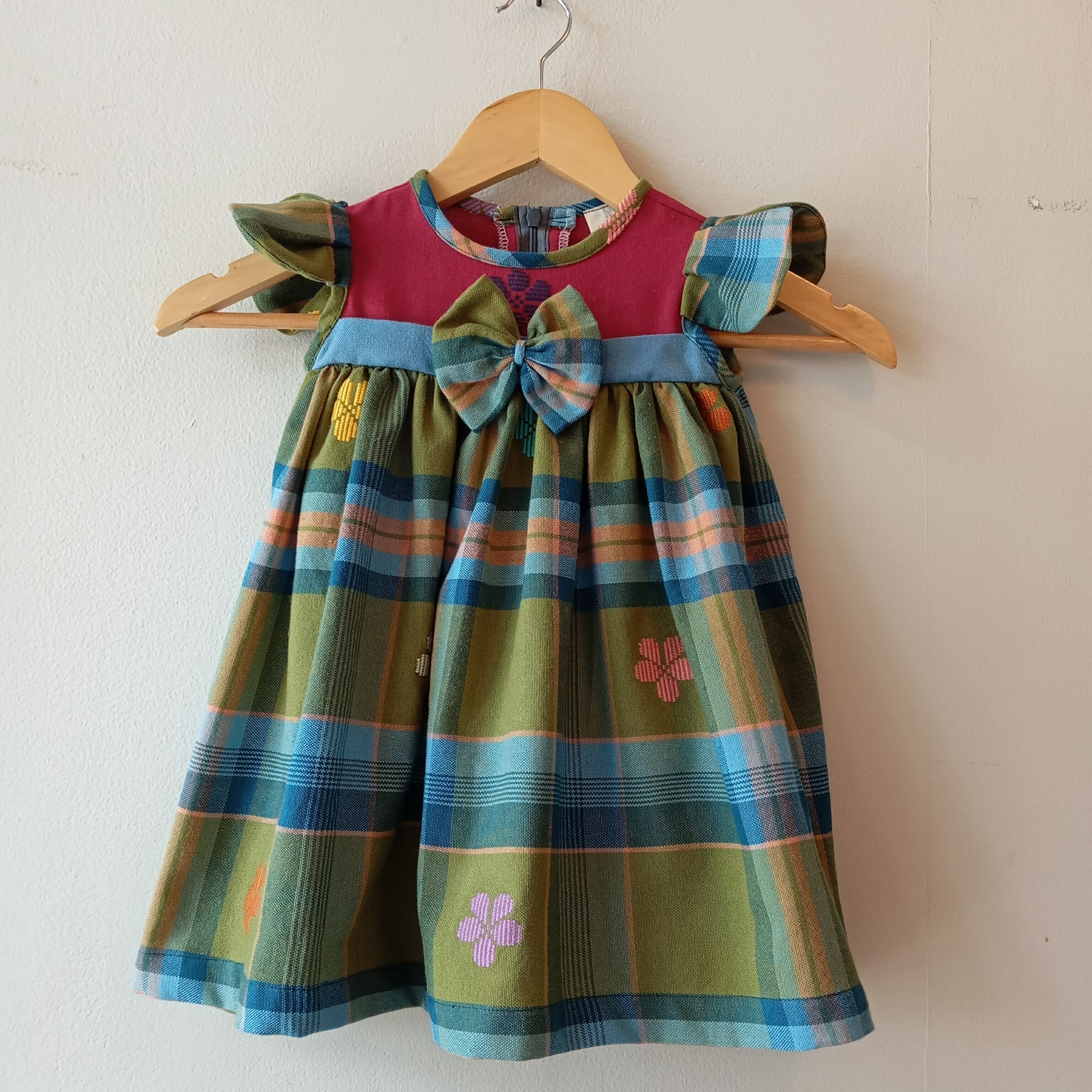 LITTLE MARIE: RED BUD FLOWERS W/ FLORINDA SLEEVES & SKIRT