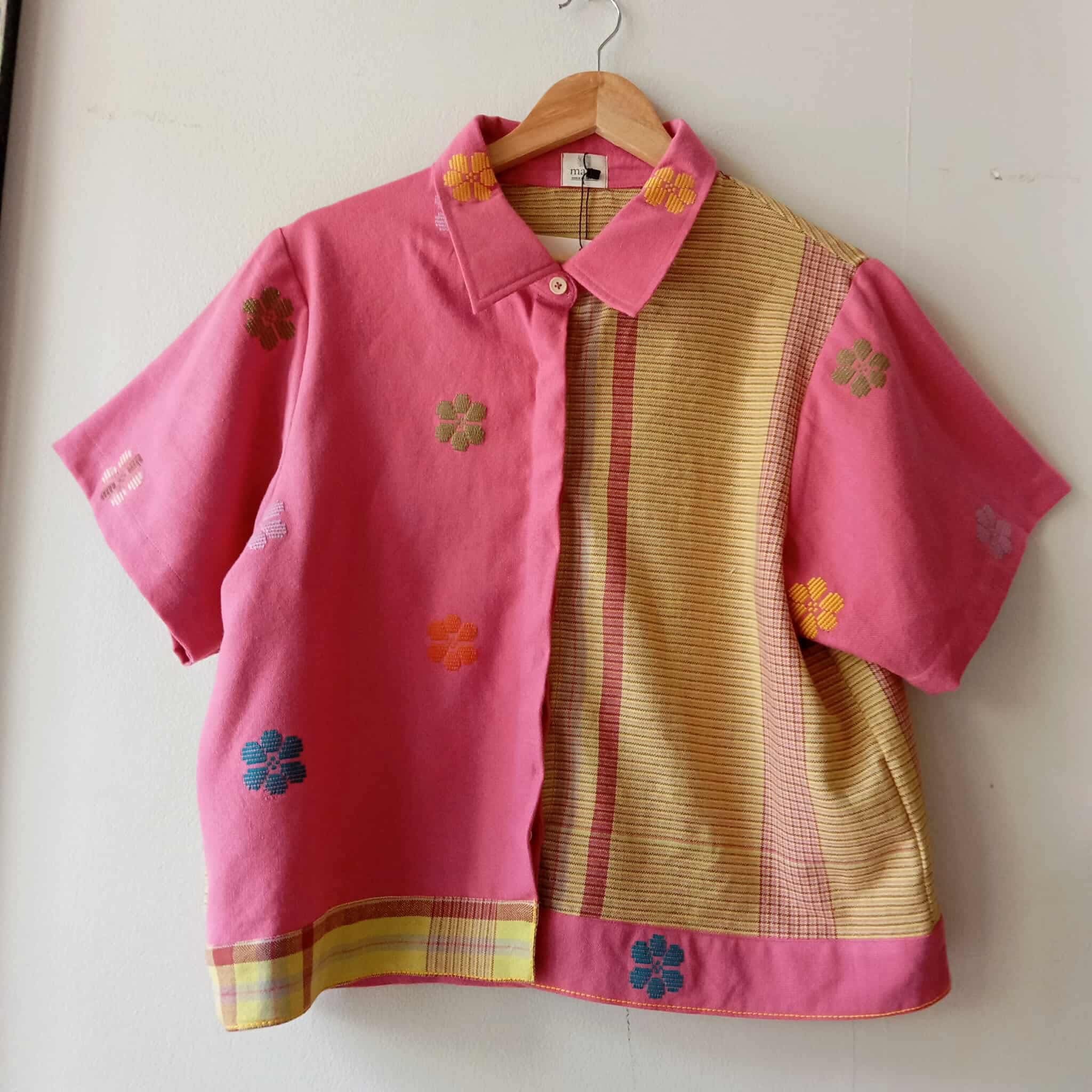MARIKIT: MIX  MELANIE  / PINK FLOWERS W/  PINK FLOWERS  SLEEVES & COLLAR