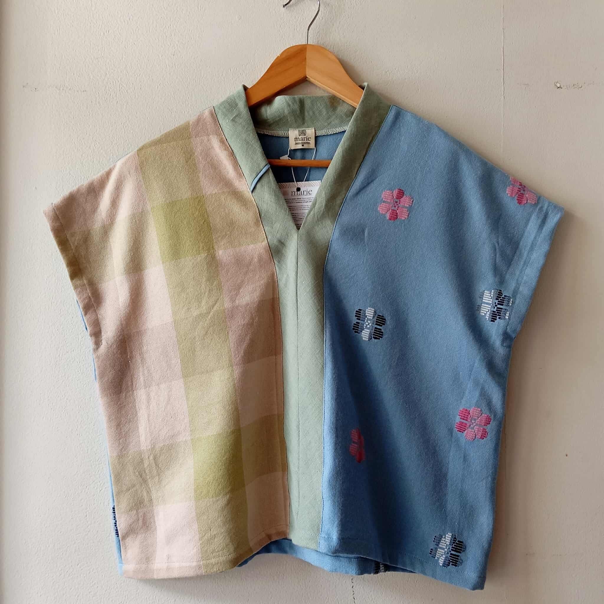 TINGADLAW: MIX STELLA / WEDGEWOOD BLUE FLOWERS W/ FROSTY GREEN LINEN BIAS