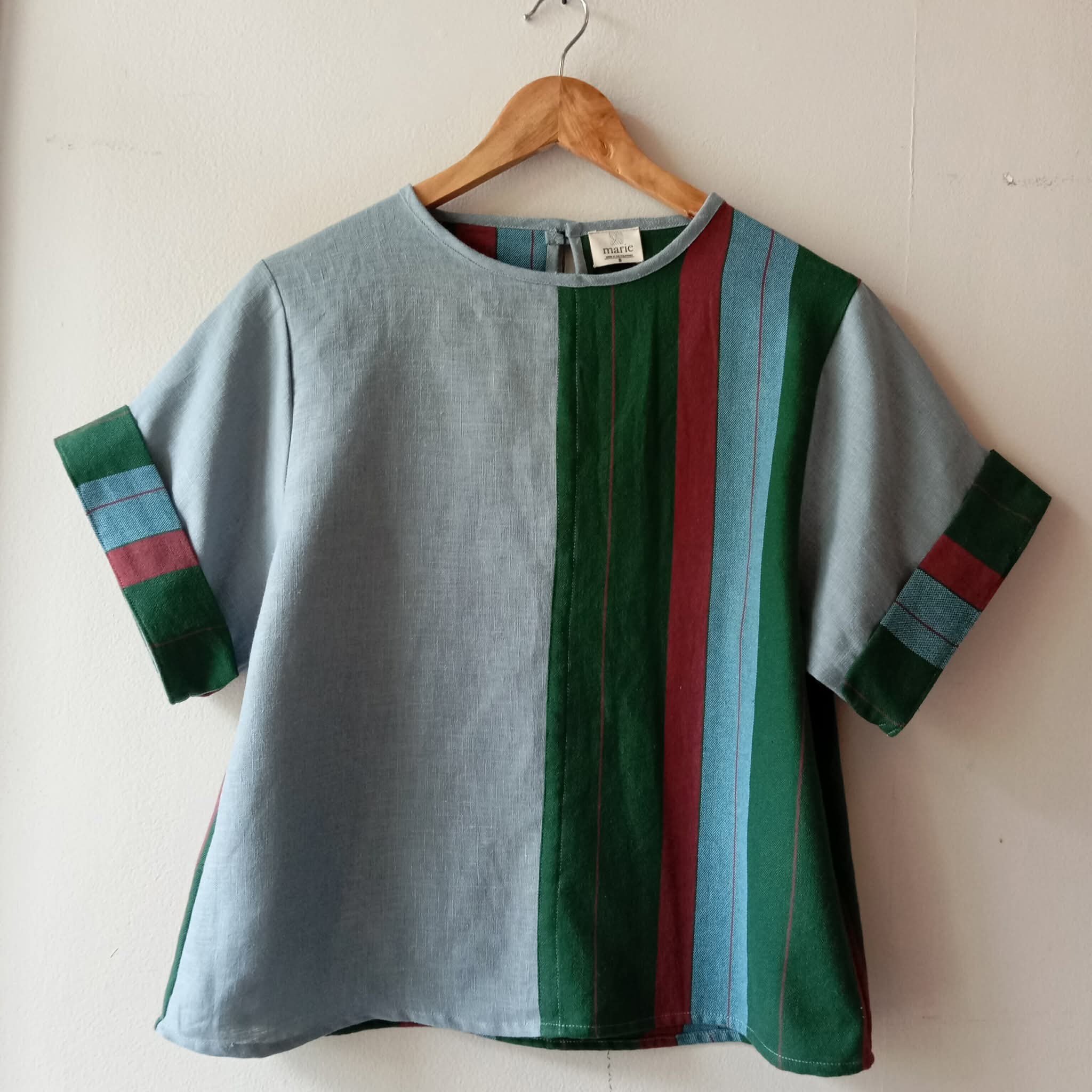 MASIGLA: MIX WINTER SKY LINEN / LIA W/ WINTER SKY LINEN SLEEVES