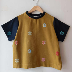 PAMANA V2: NEW OLIVE FLOWERS W/ BLACK FLOWERS SLEEVES / BLACK COLLAR