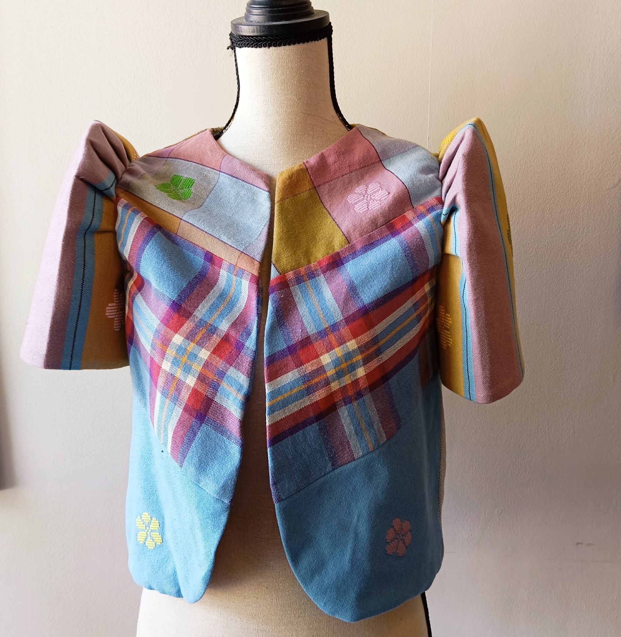 BOLERO: RETASO S28 W/ ROBERTA SLEEVES