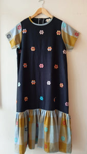 BESTIDA COLLECTION: BLACK FLOWERS W/ AMINA SLEEVES & SKIRT