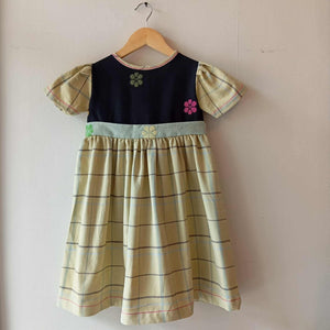 LITTLE MARIE: BLACK FLOWERS W/ MICHELLE V2 SKIRT & SLEEVES*