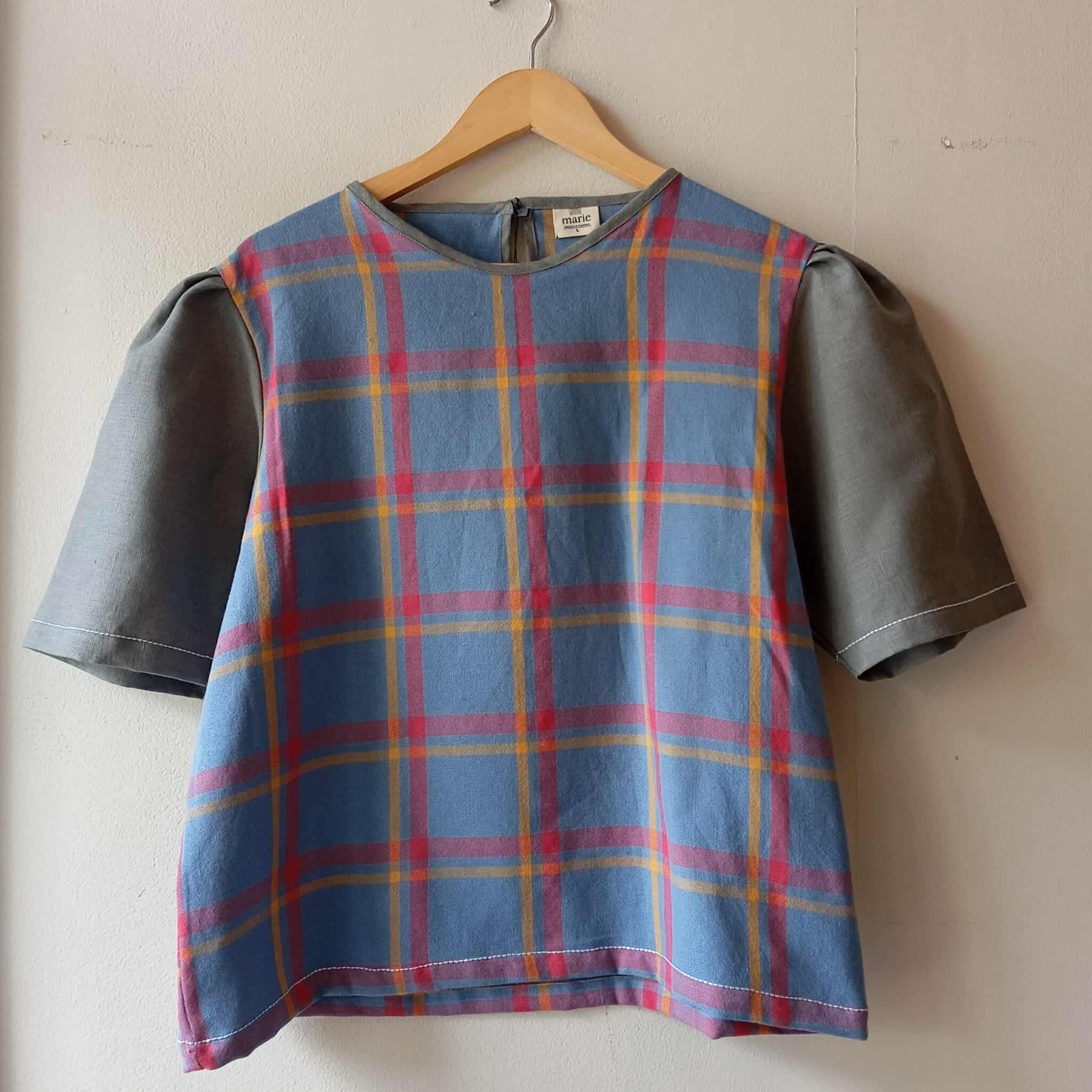 CLASSIC V1: EVELYN W/ GREY LINEN SLEEVES