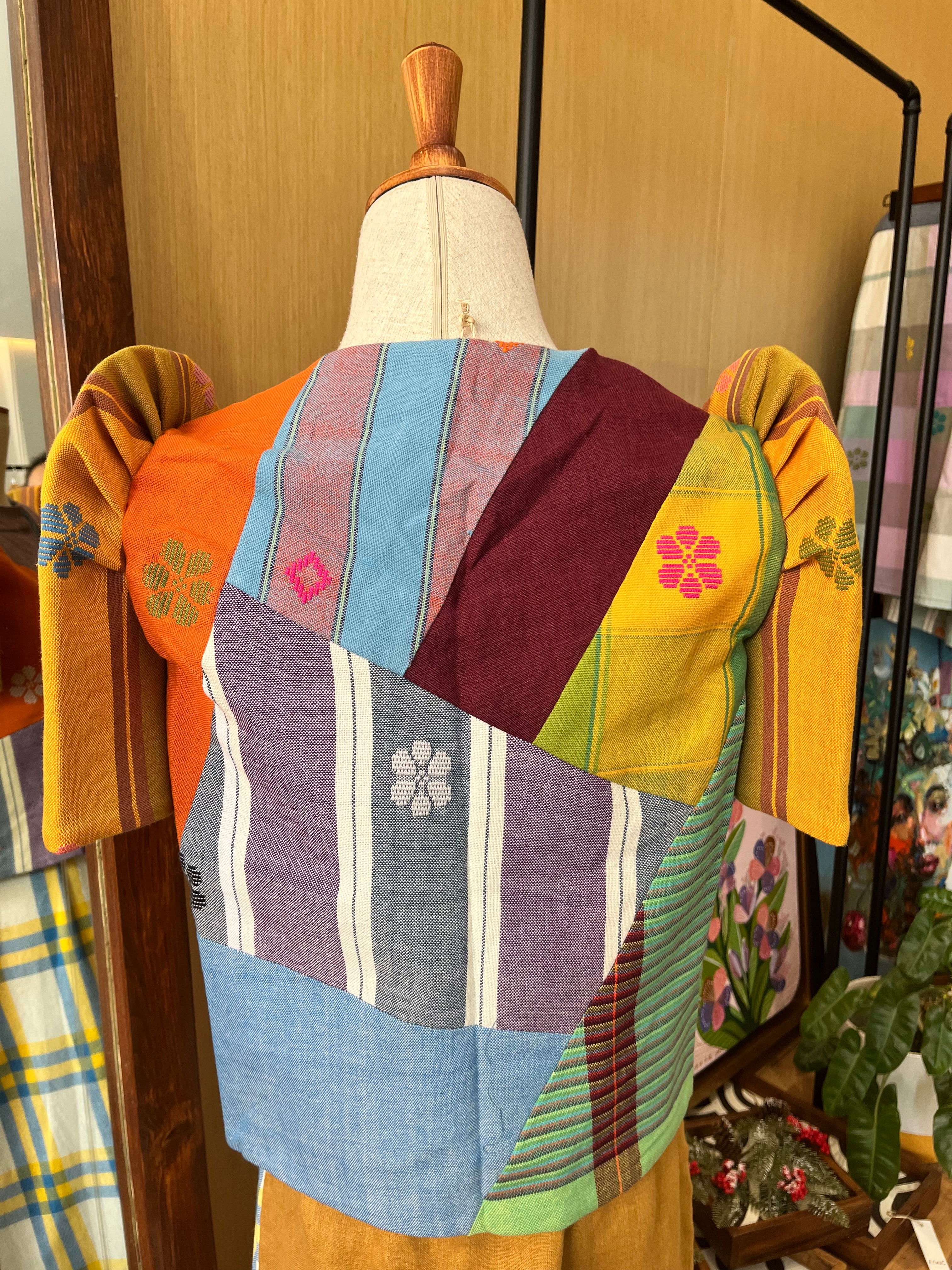 BOLERO:  RETASO S17 W/ CAROLINA SLEEVES