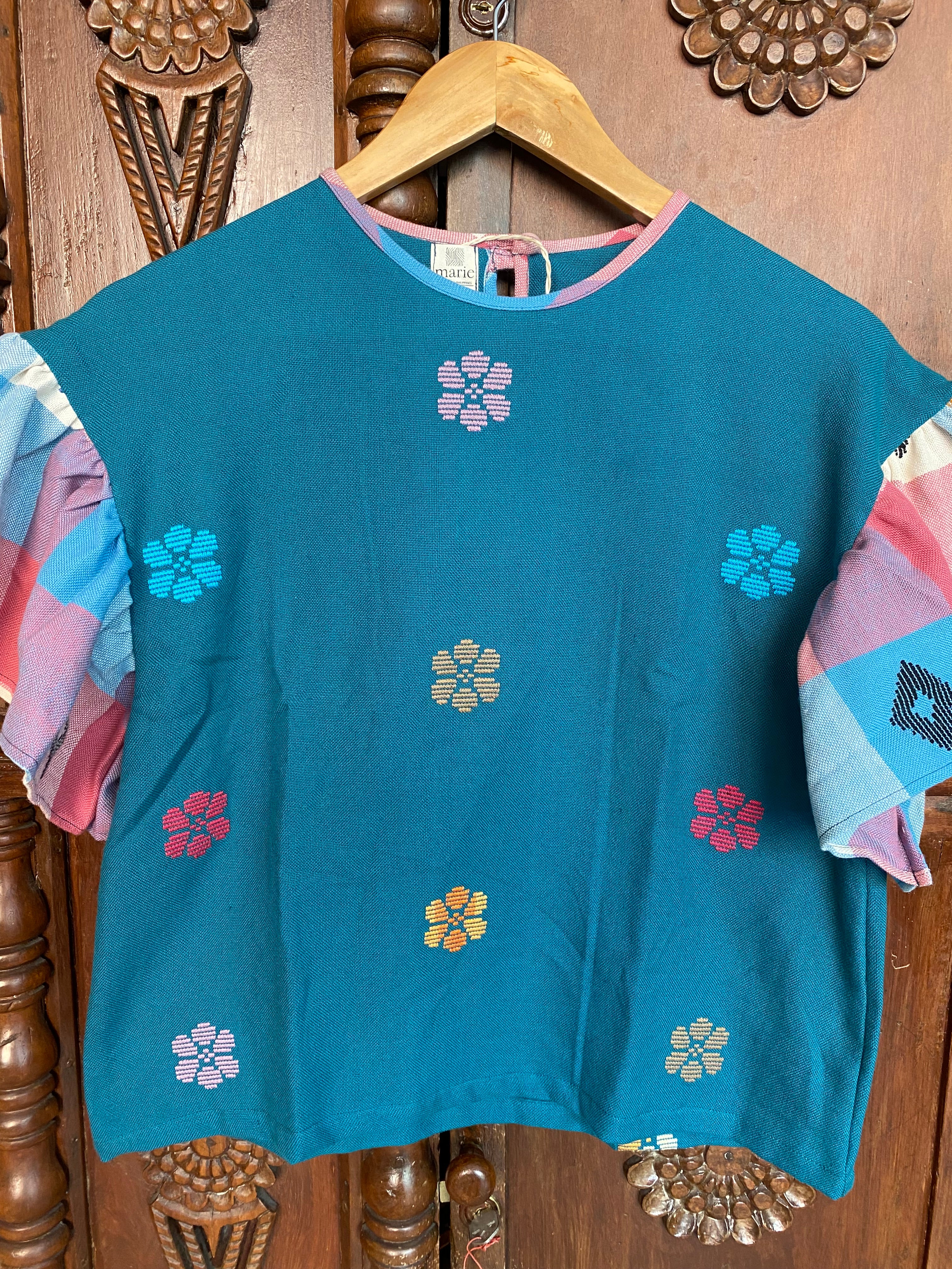 CORAZON: BLUE GREEN FLOWERS/ MONICA DIAMANTE SLEEVES