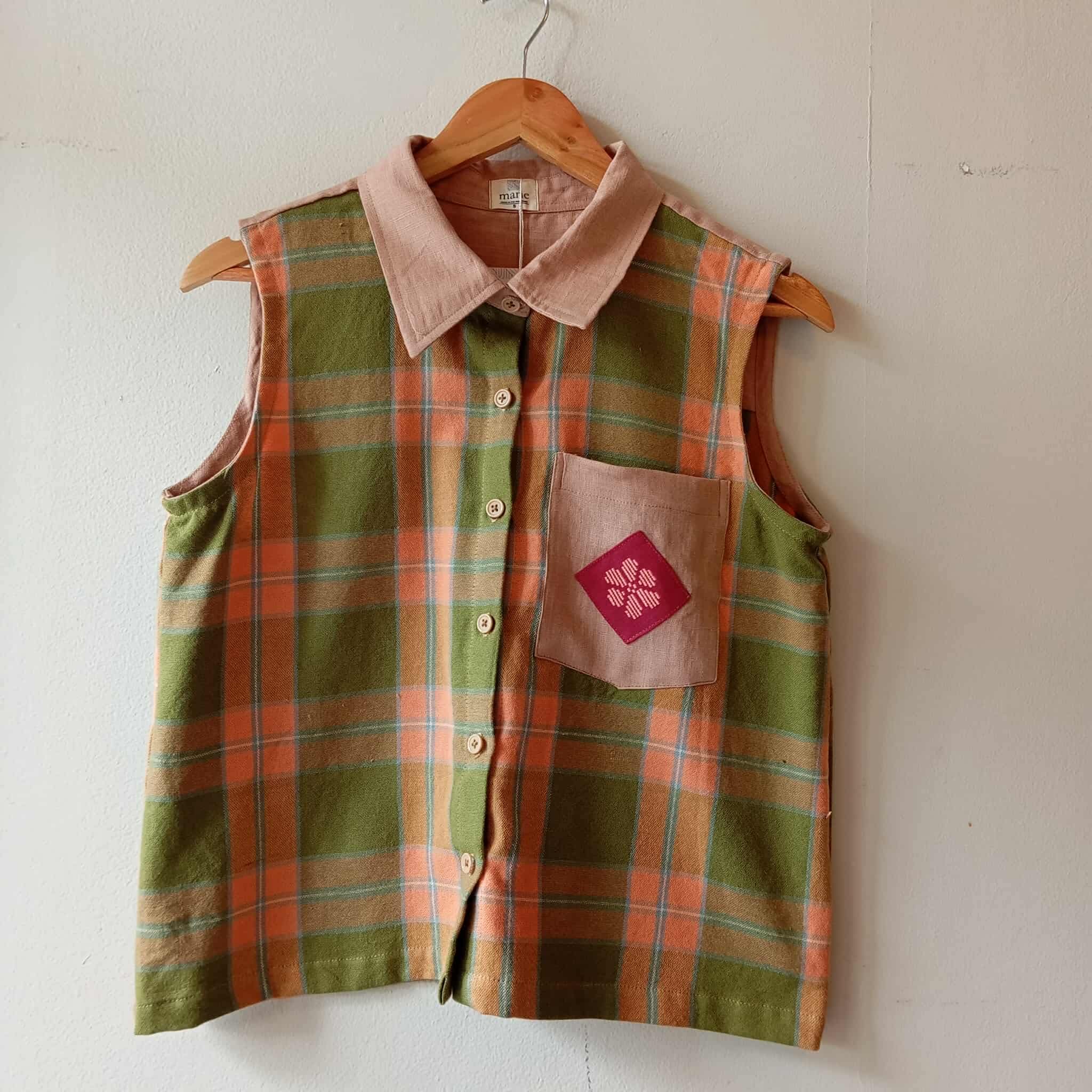KINAIYA: VICENTA W/ MISTY ROSE LINEN POCKET & COLLAR
