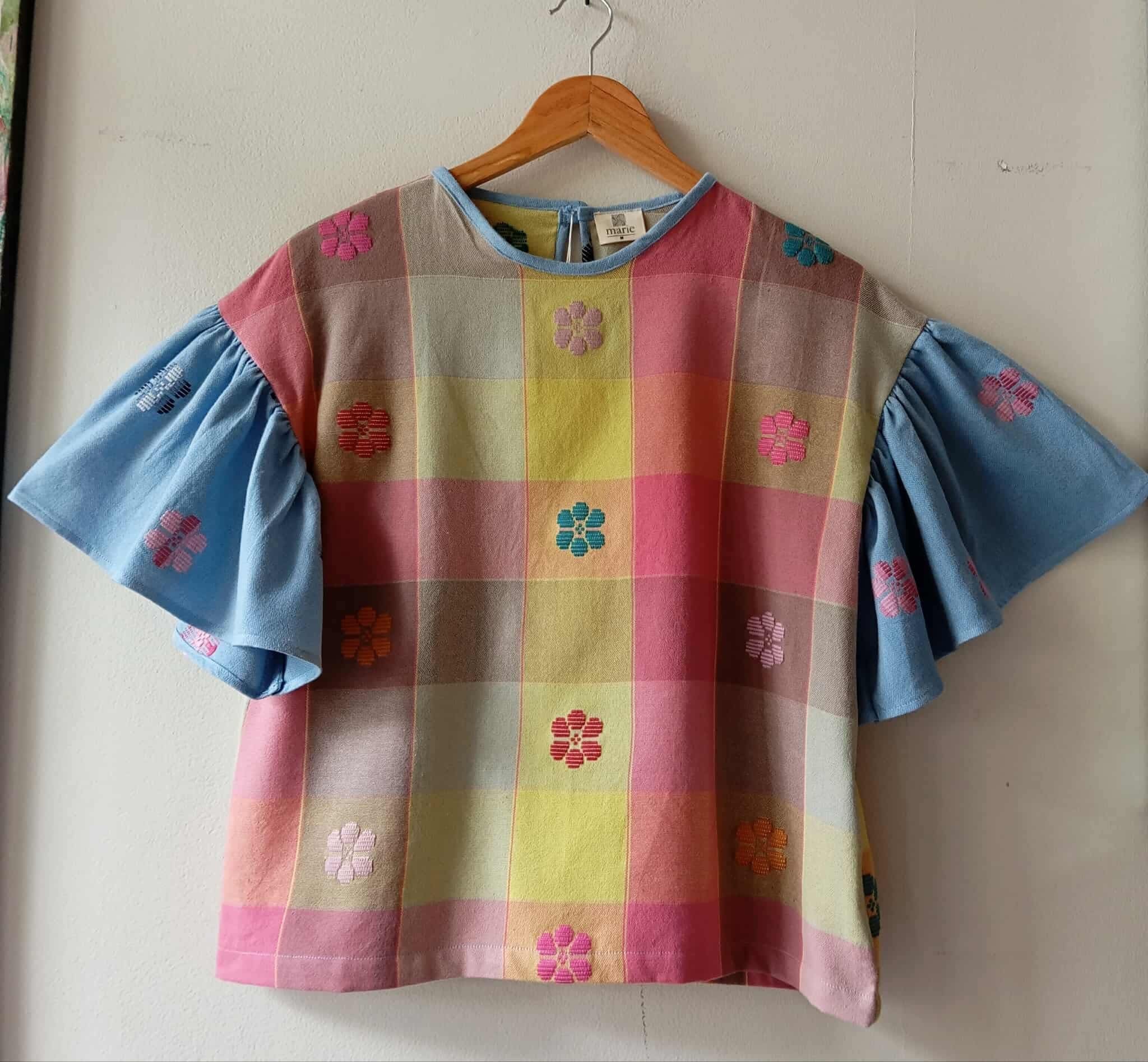 CORAZON: MICHAELA W/ WEDGEWOOD BLUE FLOWERS SLEEVES