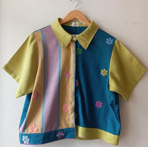 MARIKIT: MIX ROBERTA / OCEAN SIDE BLUE FLOWERS W/ PEAR GREEN LINEN SLEEVES & COLLAR