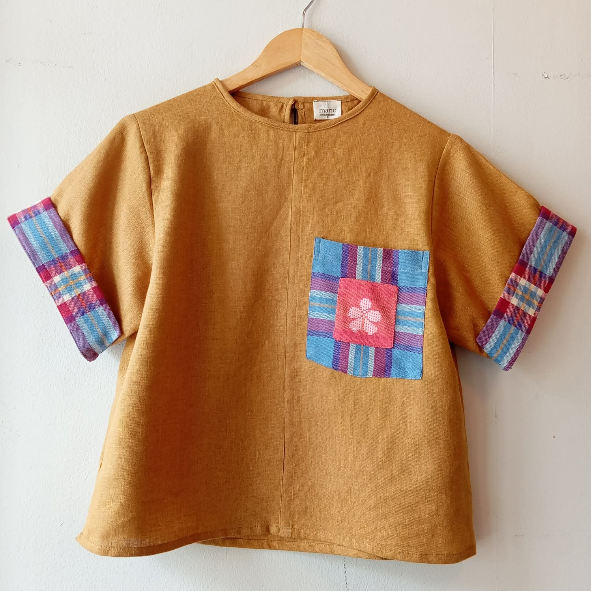 MASIGLA: CAMEL BROWN LINEN FULL W/ ERIKA POCKET & BAND