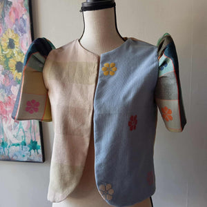 BOLERO: MIX STELLA / ANTIQUE BLUE FLOWERS W/ AMELIA SLEEVES