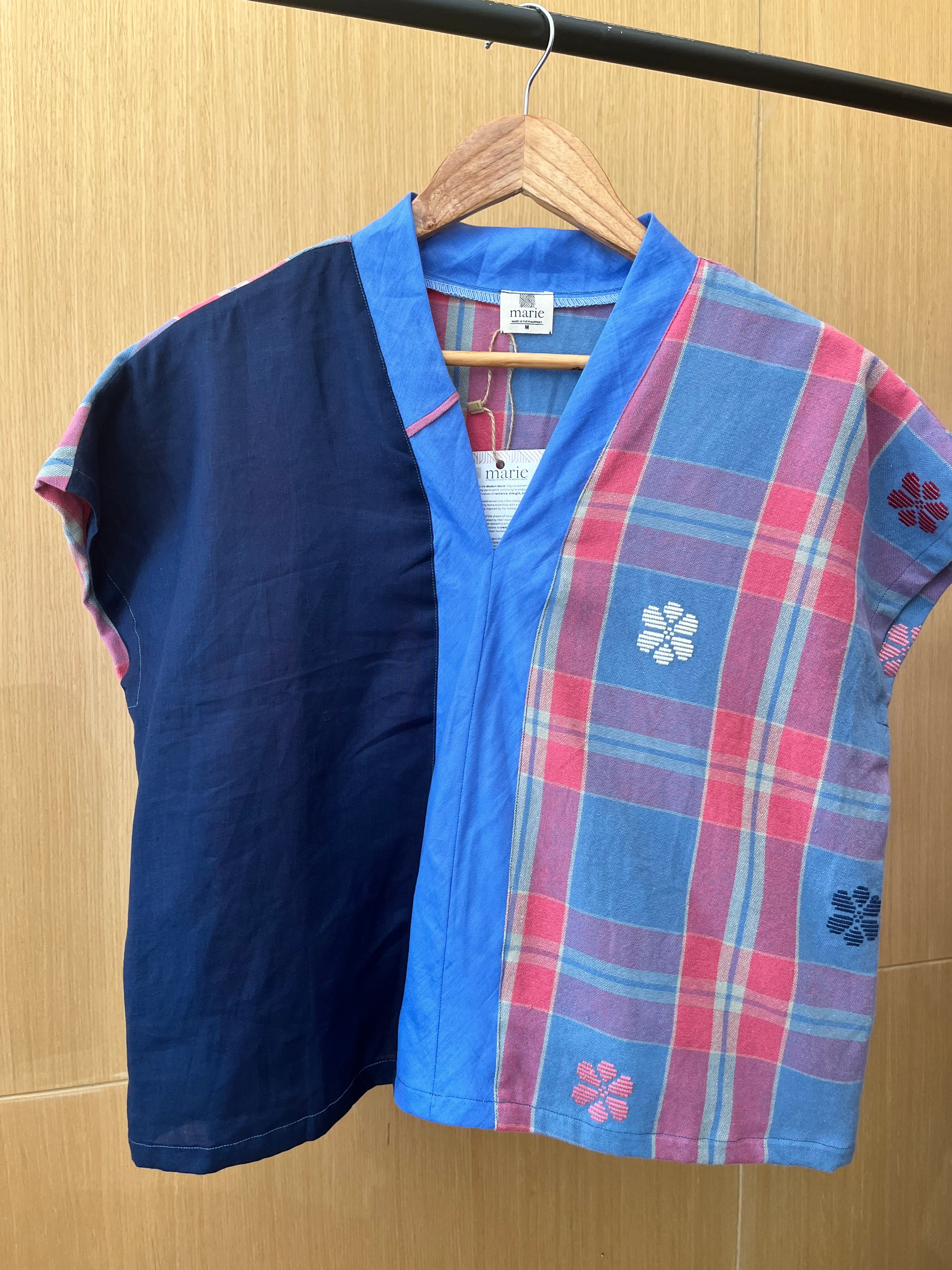 TINGADLAW: Dark blue linen/jasmine flowers w/ light blue linen bias(jasmin back)