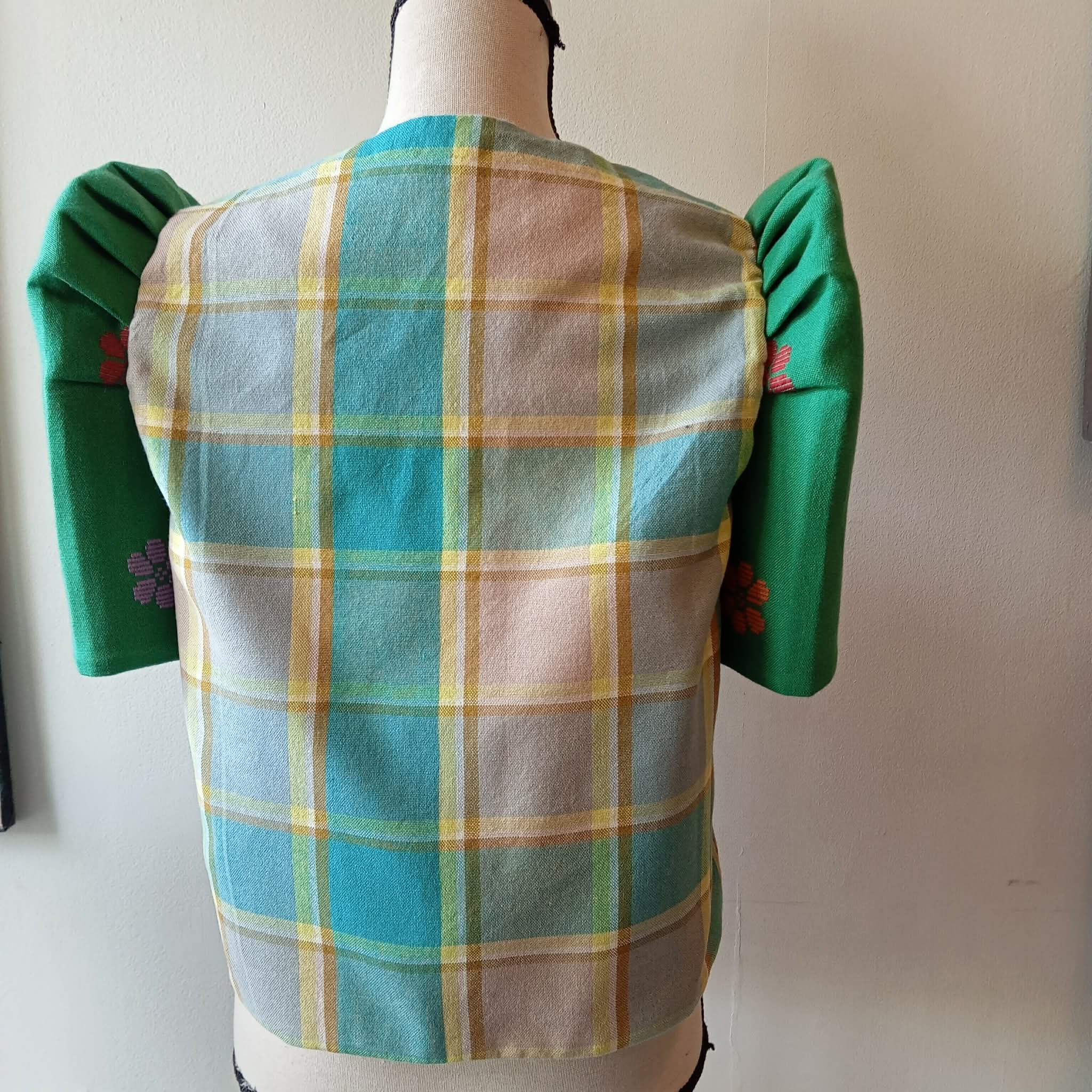 BOLERO: RACHELLE FULL W/ GREEN FLOWERS SLEEVES