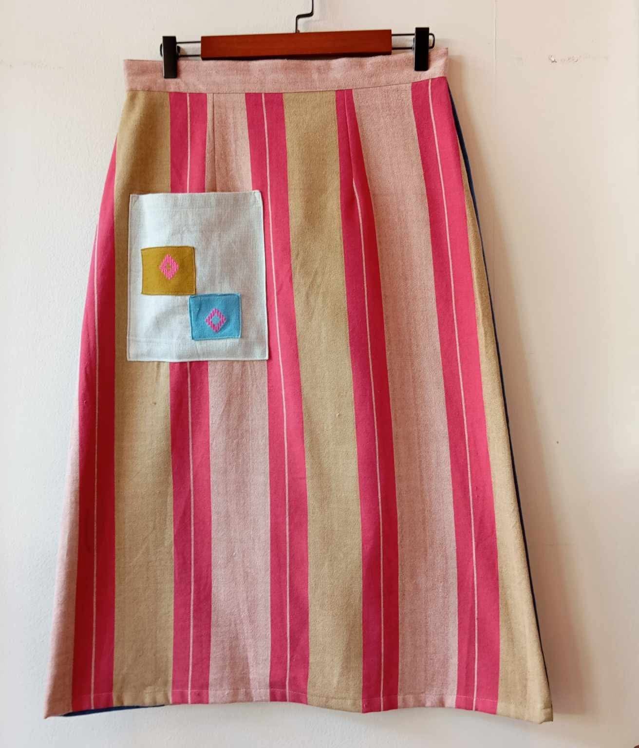 SKIRT MIDI: INOCENCIA V2 W/ DUSTY BLUE POCKET & PATCHES  ( NAVY BLUE POLY BACK )*