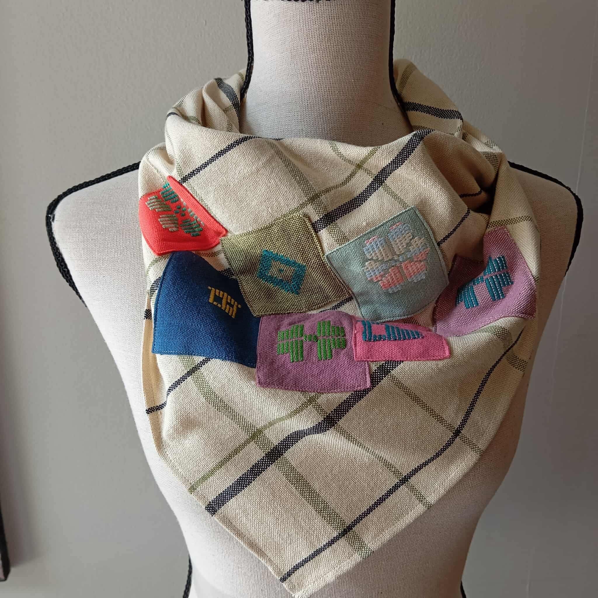 SCARF: MIKA W/ PATCHES