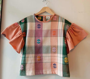 CORAZON: AMANDA W/ PHEASANT FLOWERS SLEEVES