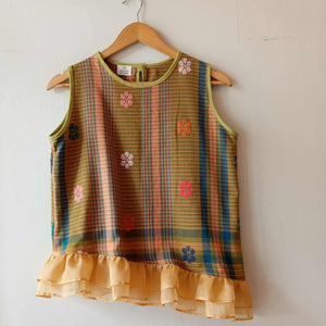 MAGANDA COLLECTION: JESSA FLOWERS W/ LIGHT ORANGE PIÑA RUFFLES