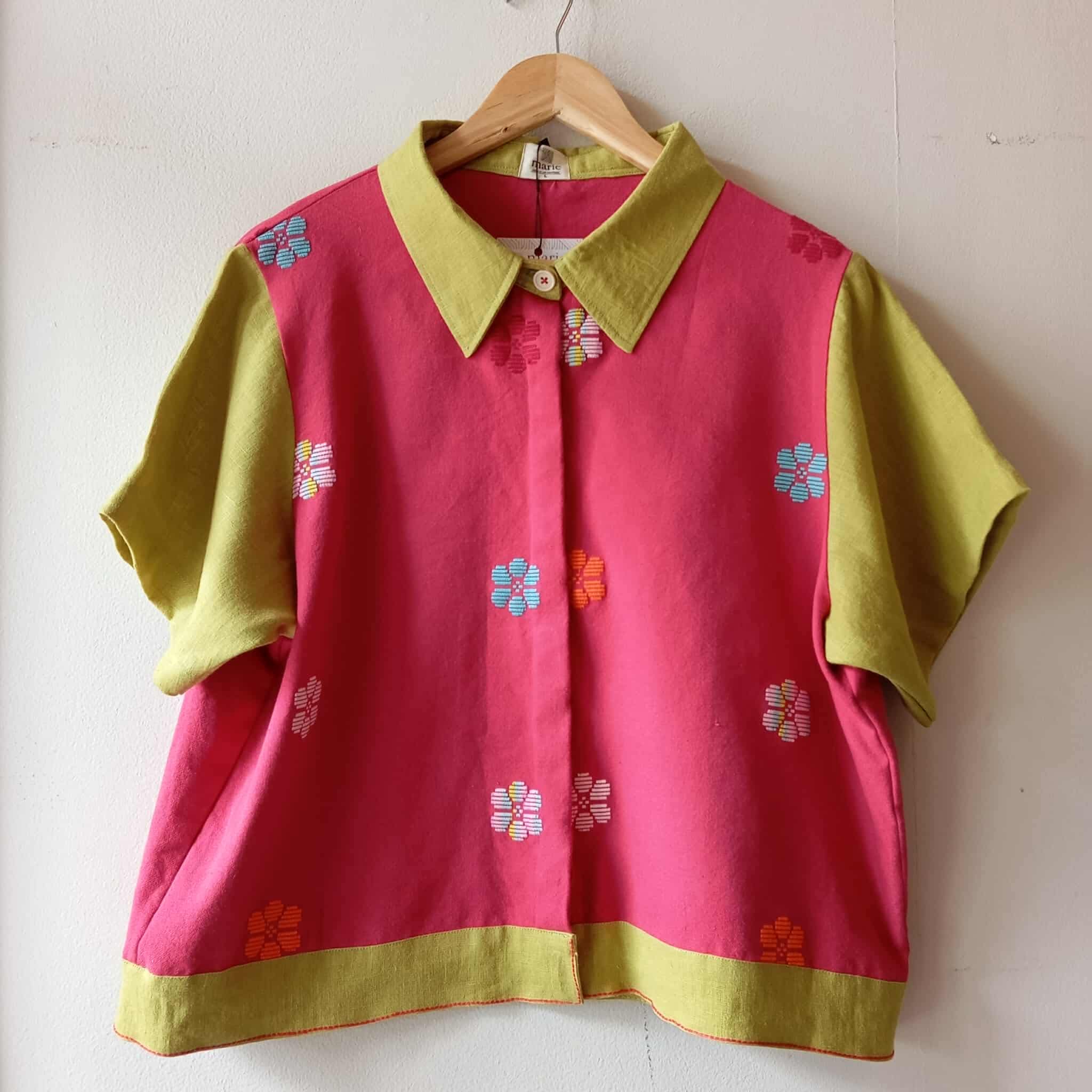 MARIKIT: RED FLOWERS FULL W/ PEAR GREEN LINEN SLEEVES & COLLAR