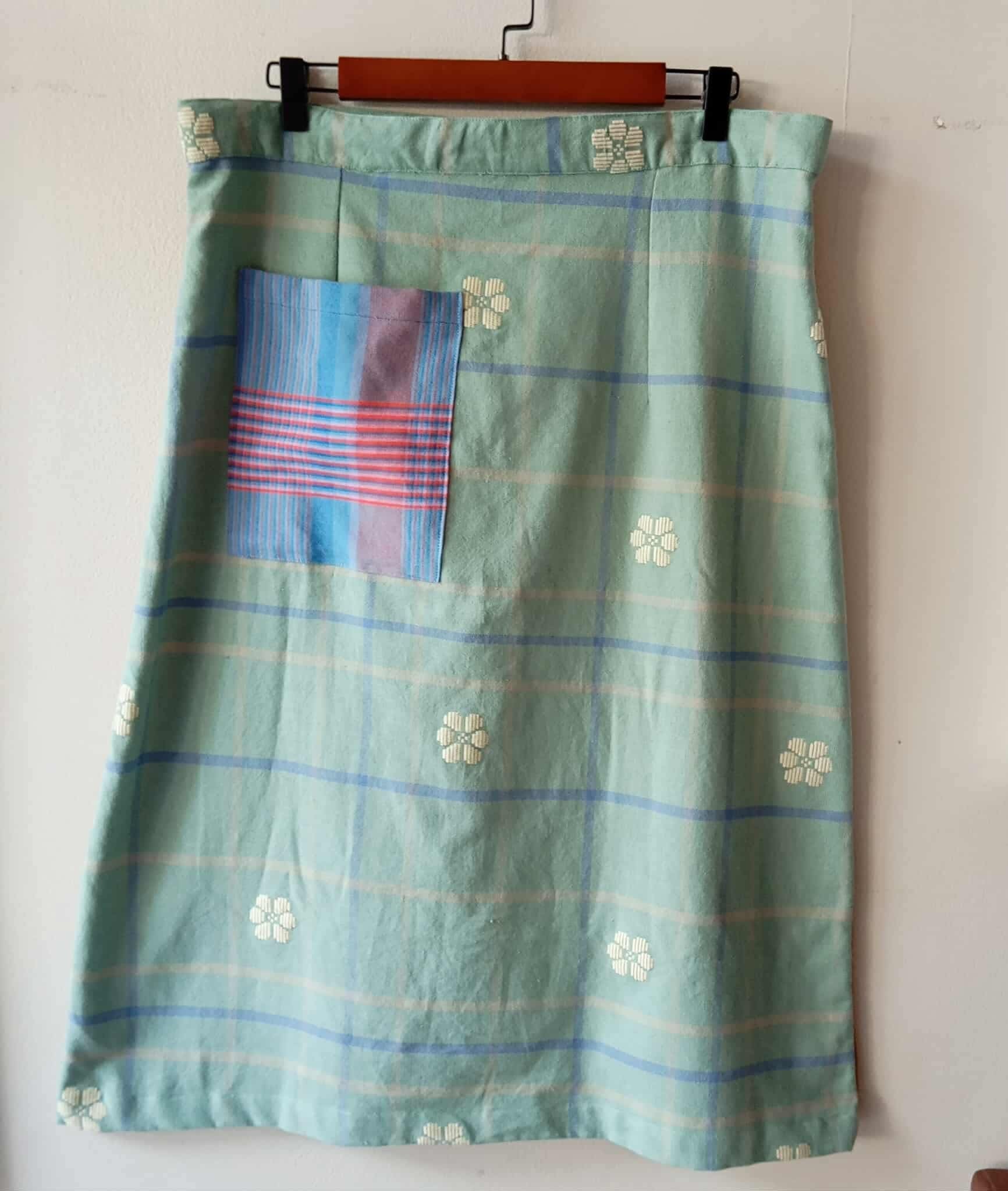 SKIRT: LARA W/ FATIMA POCKET / LIGHT BROWN POLY BACK