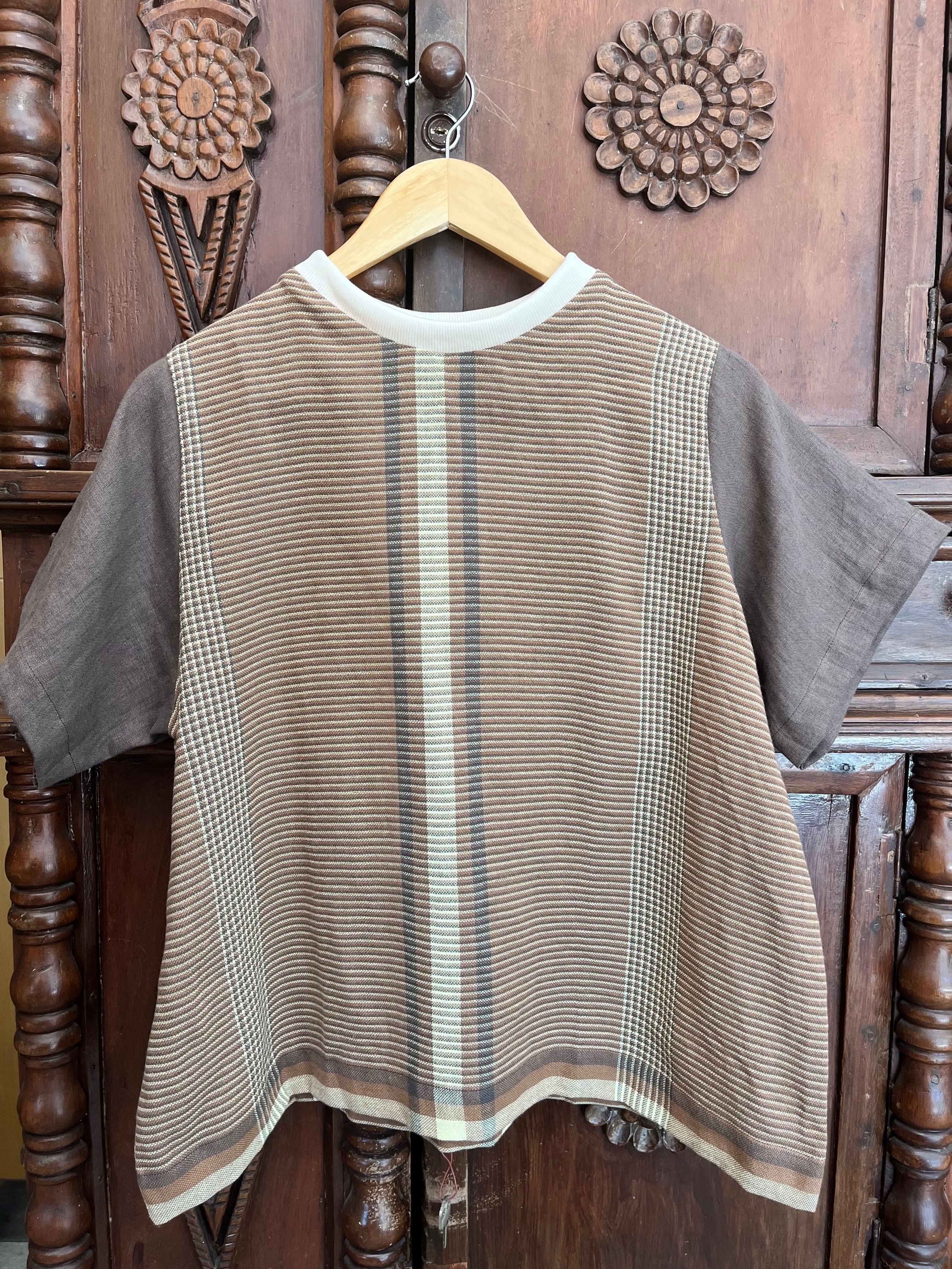 PAMANA V2: Large rona w/ brown linen sleeves