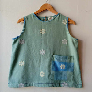 SLEEVELESS: CELADON FLOWERS W/ TINA POCKET