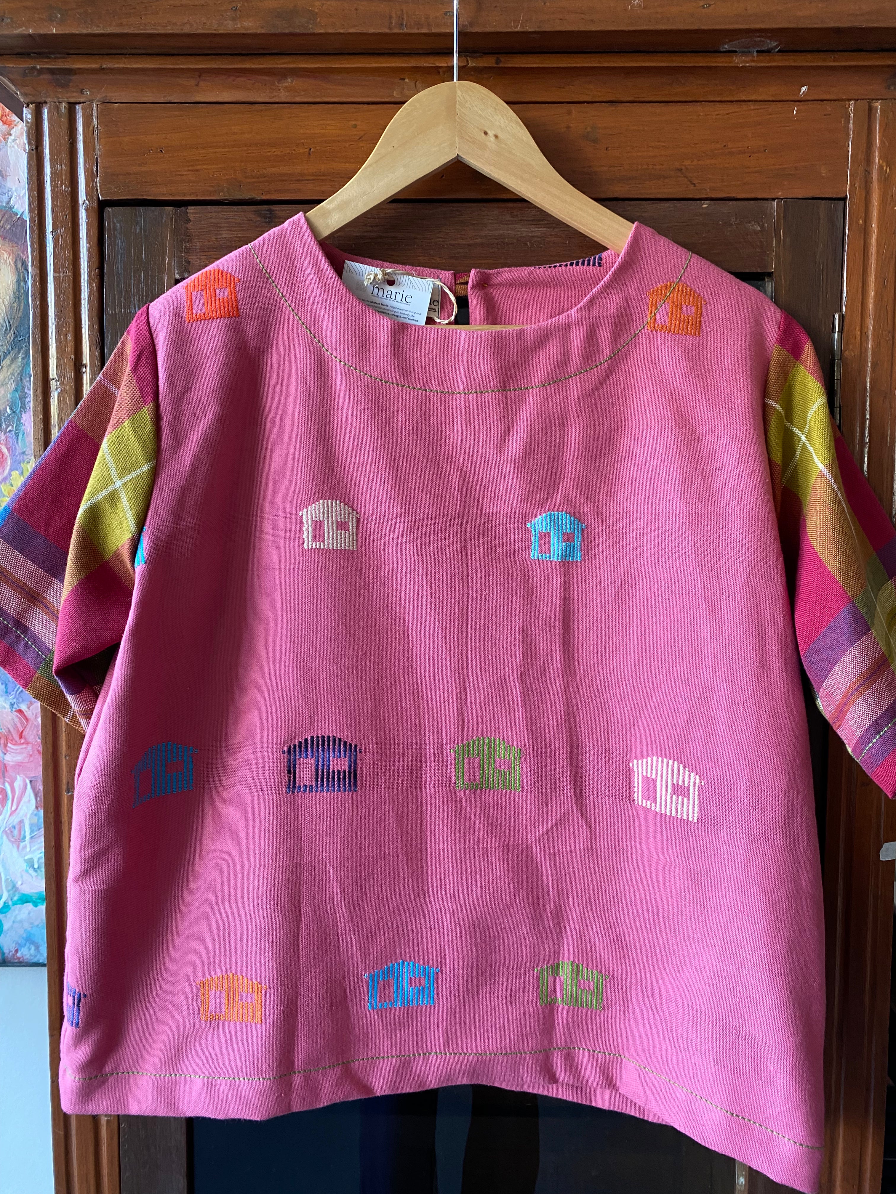 CLASSIC V2: PINK BAHAY KUBO WITH RIZALINA SLEEVES